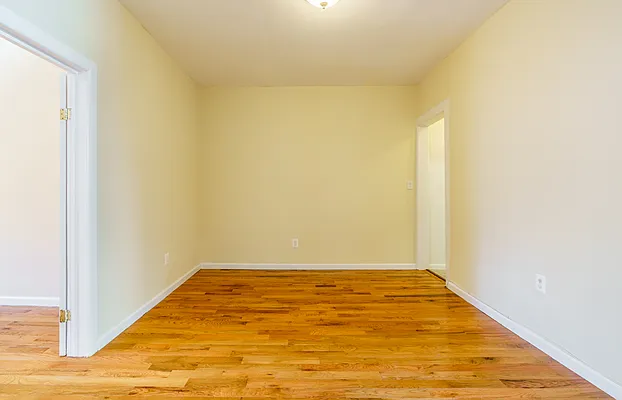 Rented by Compass | media 12