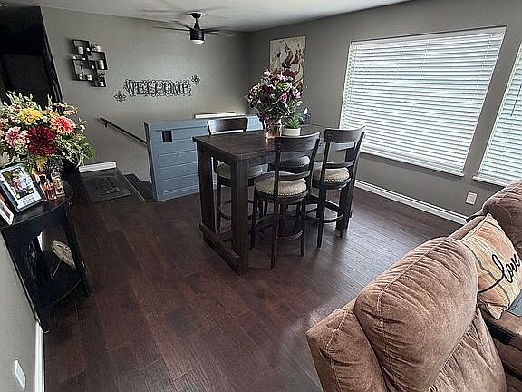 5th image of 710 Maple Grove Rd