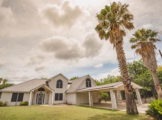 969 Fairway Cir, Brackettville, TX 78832