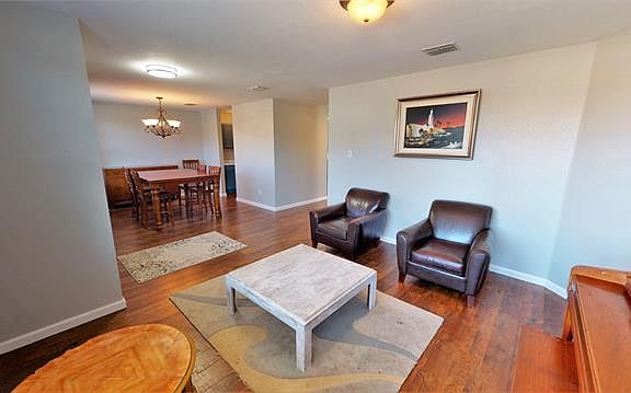 5th image of 1726 Honey Creek Ln