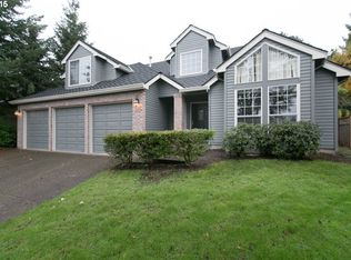 11165 SW Chickadee Ter, Beaverton, OR 97007