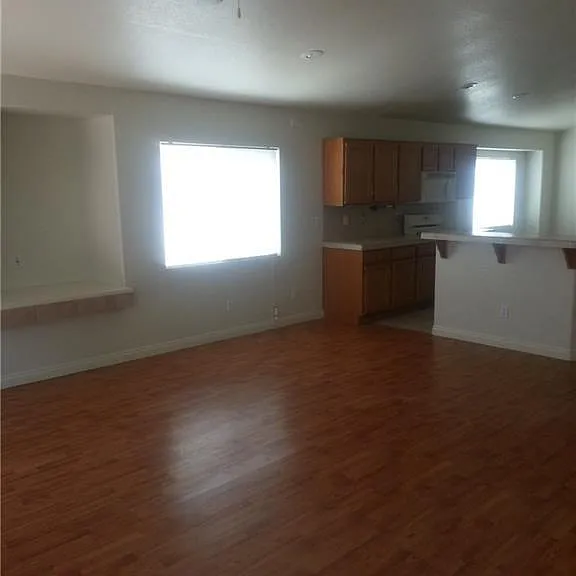 3171 Castle Canyon Ave — Photo 4