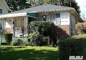 1st image of 27 Harriet Ave