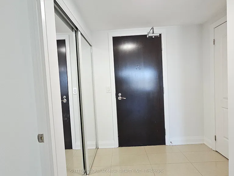 20 N Park Rd #417 — Photo 16