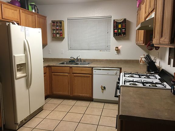 2nd image of 24998 Avenida Laredo