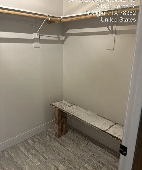 715 S Verne St — Photo 22