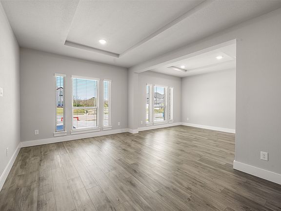 7th image of this home