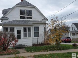 1704 16th Ave, Moline, IL 61265