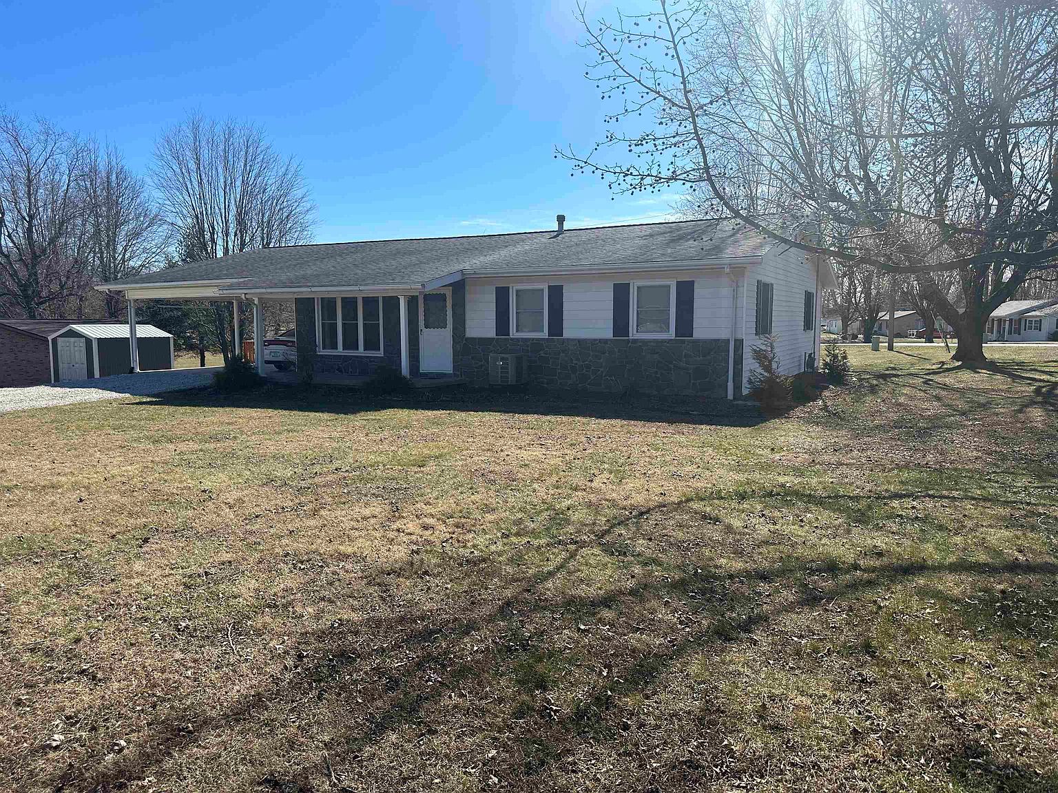 220 Doyle Ave, Loogootee, IN 47553 Zillow