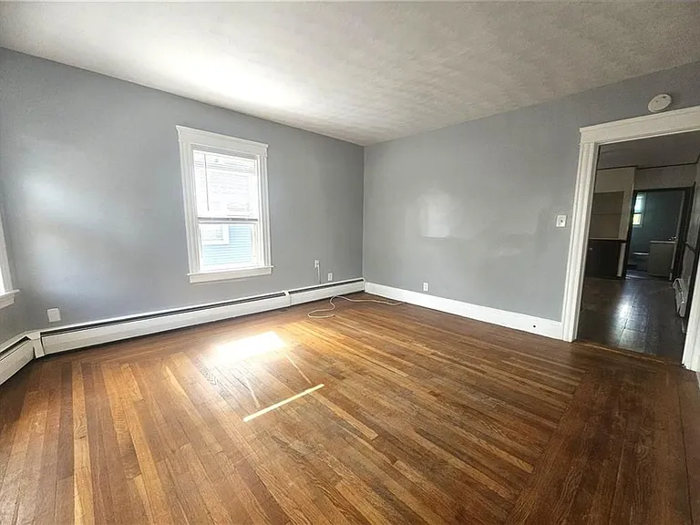 256 Japonica St — Photo 8