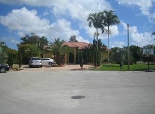 5510 SW 59th Ave, Davie, FL 33314