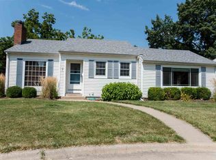 7 Kirkwood Cir, Iowa City, IA