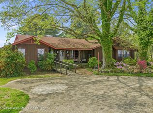 986 Arrowhead Rd, Jasper, AL 35504