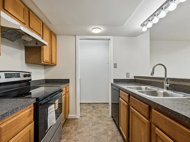 4619 Country Creek Dr #1036 — Photo 10