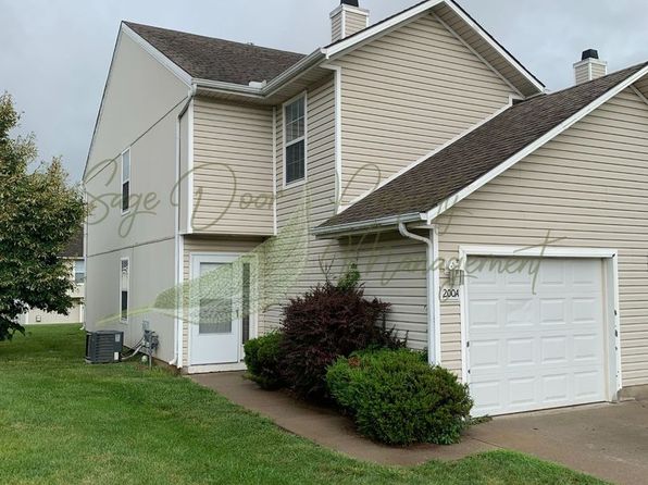200 NE Sunshine St UNIT A-D