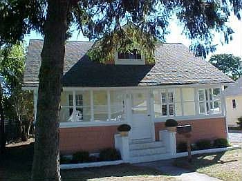 1st image of 155 Foster Ave