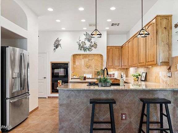 3rd image of 6041 N 186TH Avenue