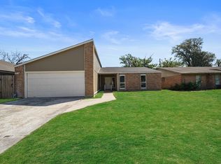 6214 Skyview Dr, Houston, TX 77041