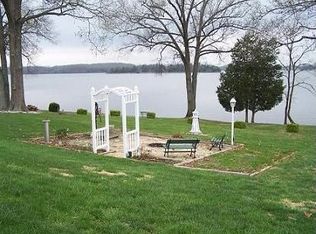 1213 Cunningham Ln, Cadiz, KY 42211