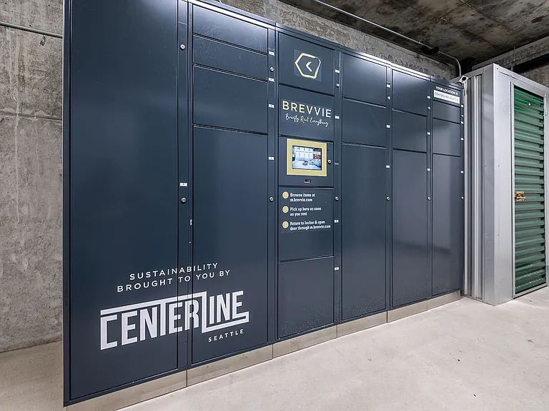 Centerline — Photo 33