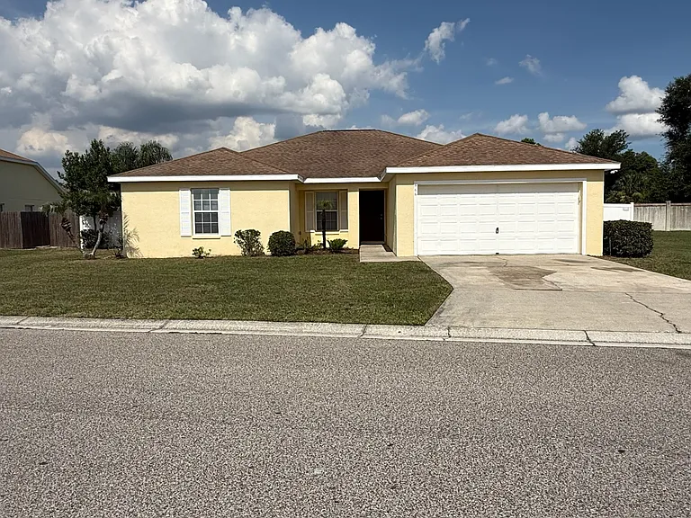 866 Summer Glen Dr — Photo 1