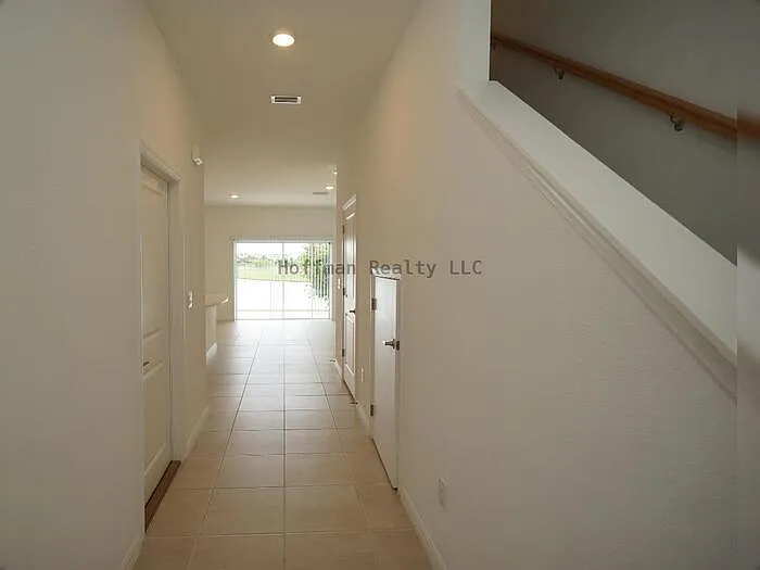 2407 Paravane Way — Photo 3