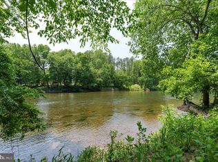 Mill Run Rd, Shenandoah, VA 22849