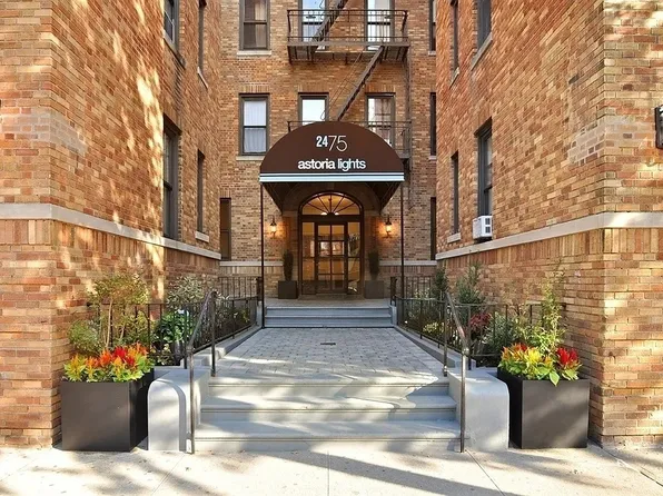 24-75 38th Street image 11 of 18