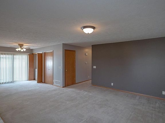 4th image of 6144 Stone Gate Ct