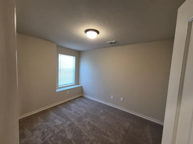 7014 Lakeview Dr #102 — Photo 20