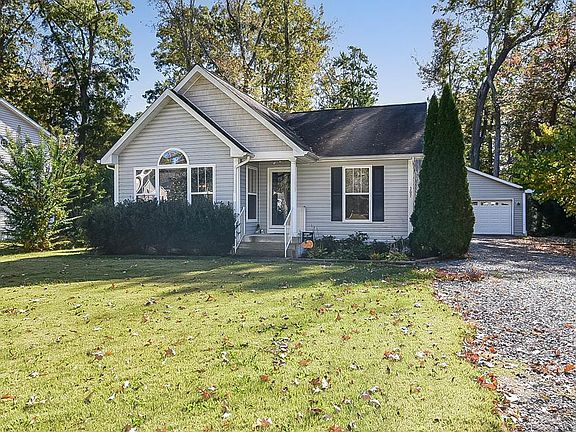 2nd image of 307 Piney Forest Dr