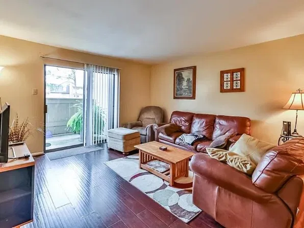 8417 Hearth Dr APT 21, Houston, TX 77054