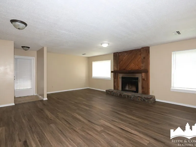 2835 Toehill Cv — Photo 9