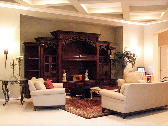 5th image of 2932 SW Newberry Ct
