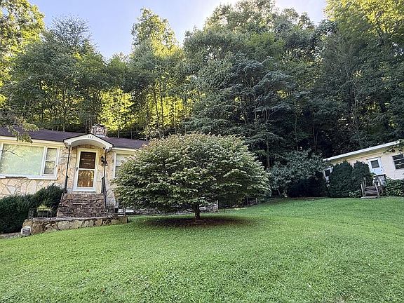2nd image of 107 Cherokee Ave