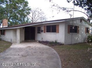 535 Royal Palms Dr, Atlantic Beach, FL 32233