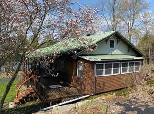 31 Overlook Dr, Hammond, NY 13646