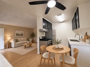 744 W Colden Ave APT 8, Los Angeles, CA 90044