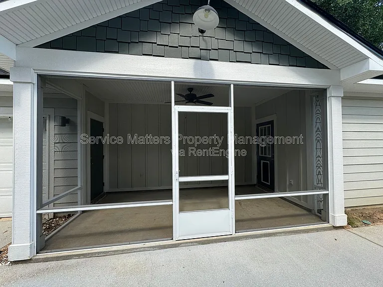 1416 E Baars St — Photo 33