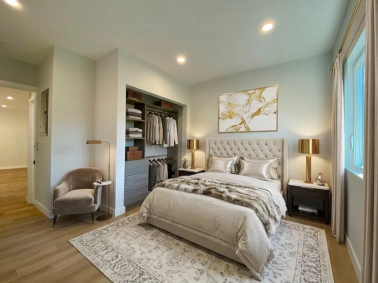 3207 W 3rd St #10A — Photo 2