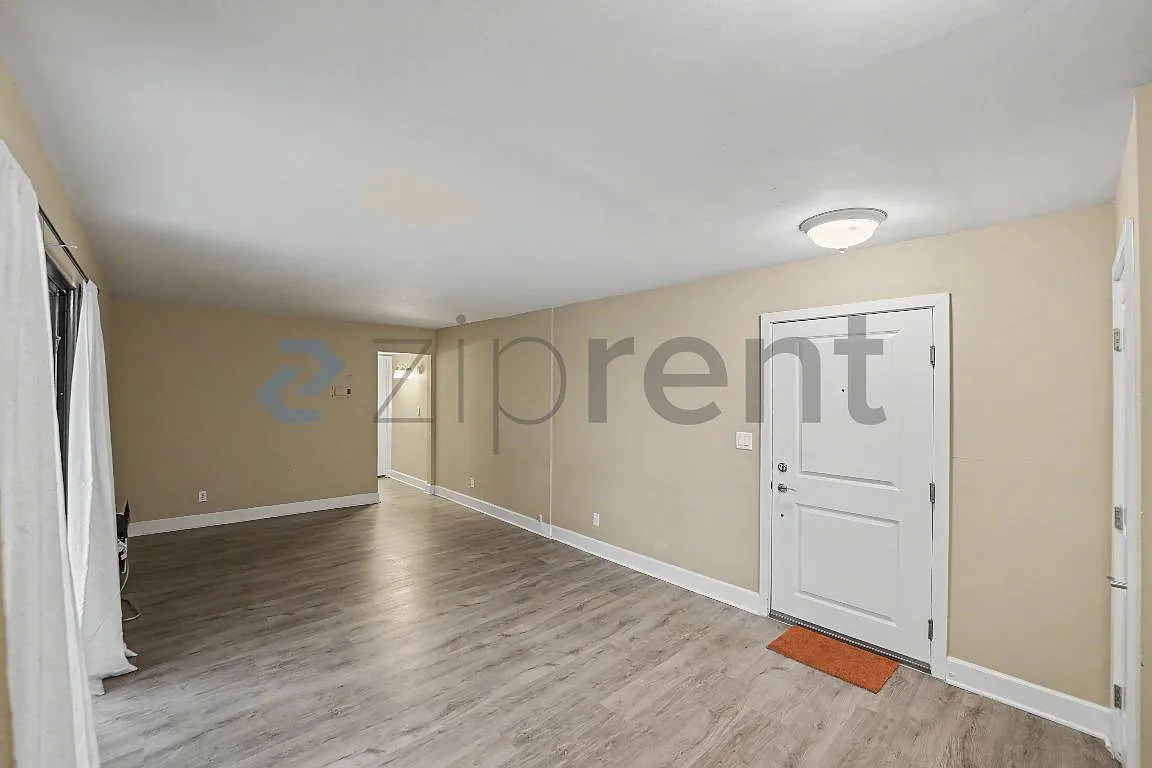 1 bed, 618 sqft, $2,750 — Photo 3
