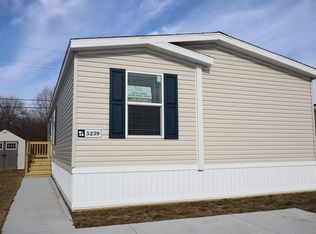 5407 Aloha Ln #136, Casco, MI 48064