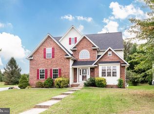 822 Wellesley Ct, Hampstead, MD 21074