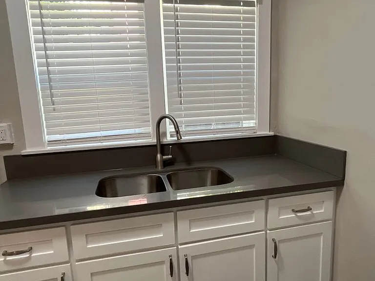 443 Orange Ave Long Beach, Ca 90802 — Photo 6