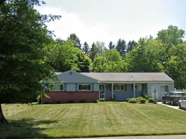 5 Bayberry Rd, Trenton, NJ 08618