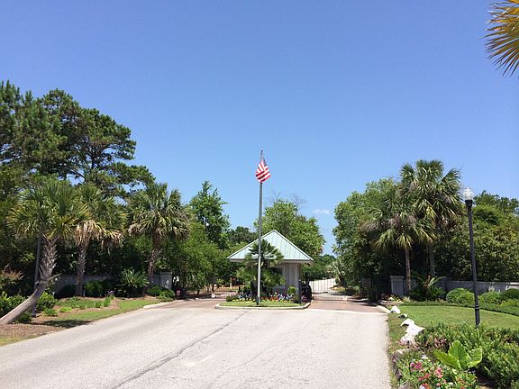 4th image of 1397 Palmcrest Dr