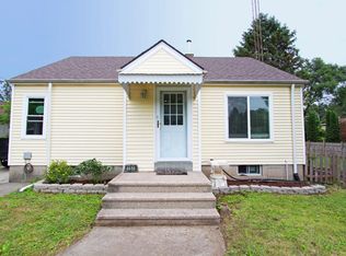 11519 28th Ave, Pleasant Prairie, WI 53158