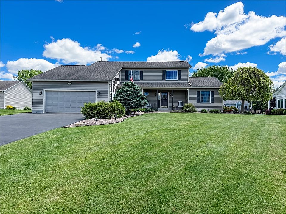 1st image of 14 Brae Ridge Rd