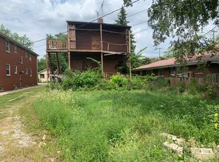 276 E 148th St, Harvey, IL 60426