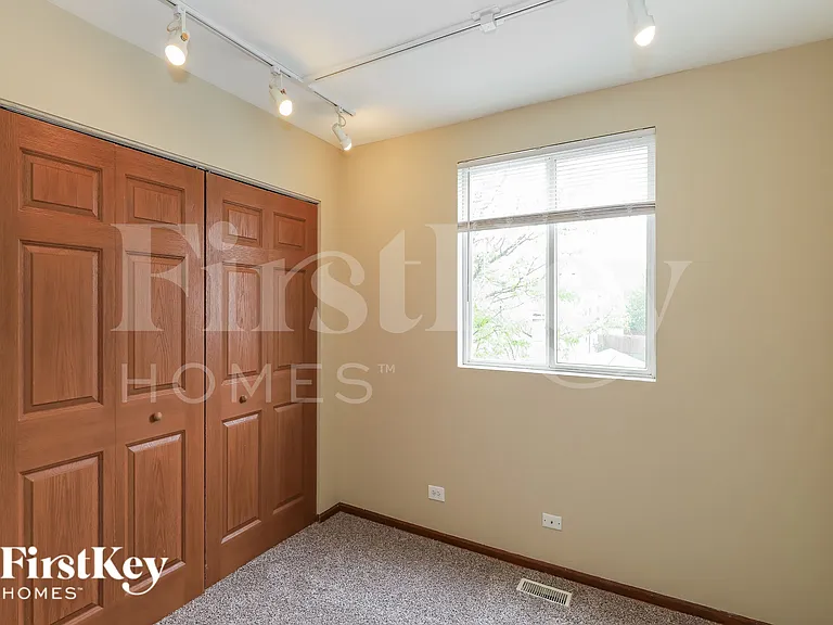 1662 Park Vista Ln — Photo 15
